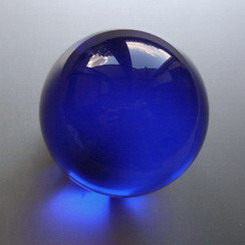 kristallglaskugel-kobaltblau.jpg